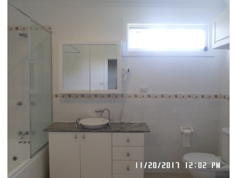 26 Church St, Blayney NSW 2799