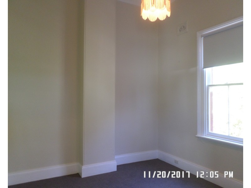 26 Church St, Blayney NSW 2799