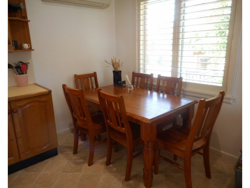 56 Palmer St, Blayney NSW 2799