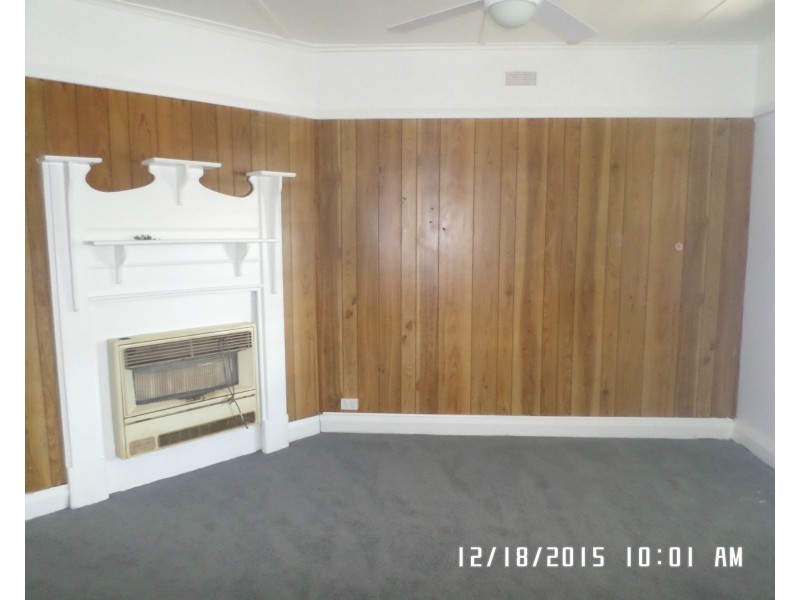 13 Carcoar Street, Blayney NSW 2799
