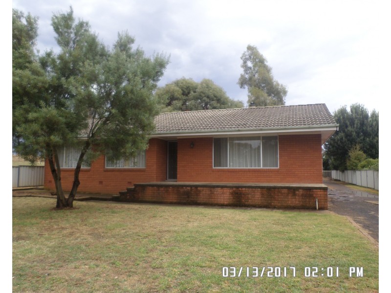 10 Long Swamp Rd, Forest Reefs NSW 2798
