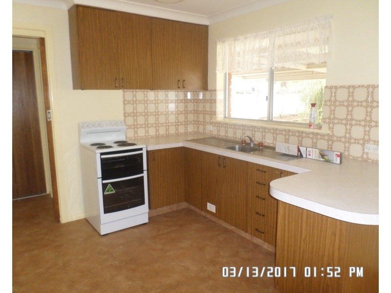 10 Long Swamp Rd, Forest Reefs NSW 2798