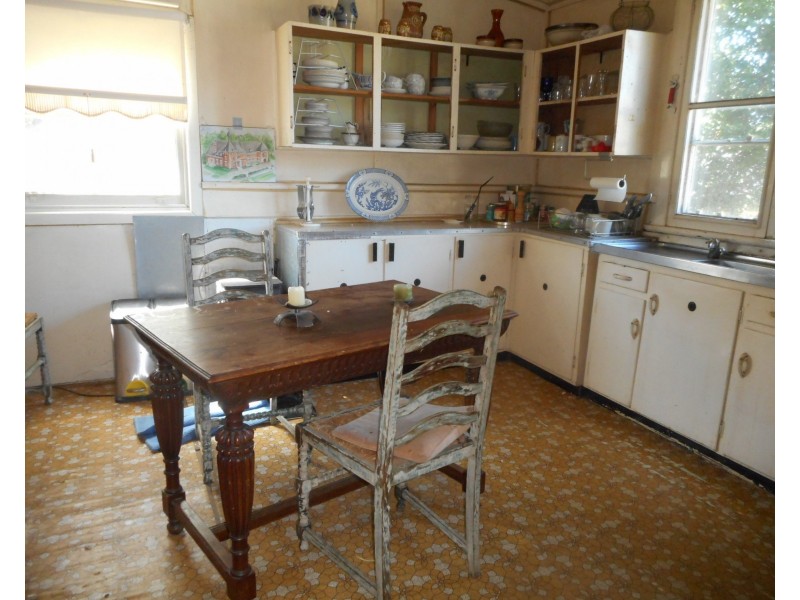 7 Olive St, Mandurama NSW 2792