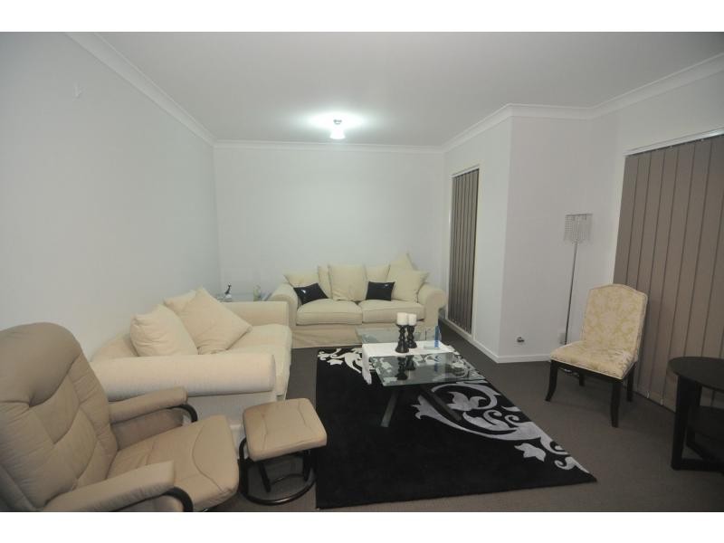 26 Driftway Drive, Lakewood, Pemulwuy NSW 2145