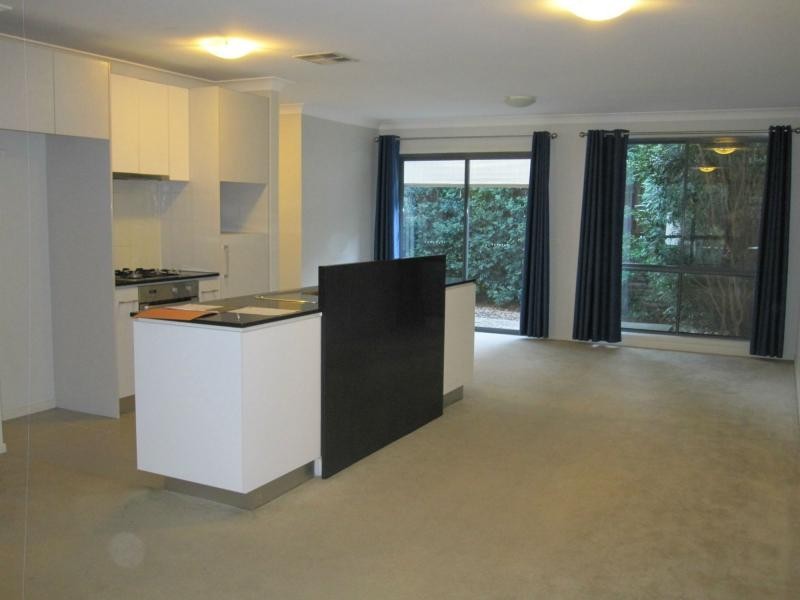 15 Margate Avenue, Mornington Estate, Holsworthy NSW 2173