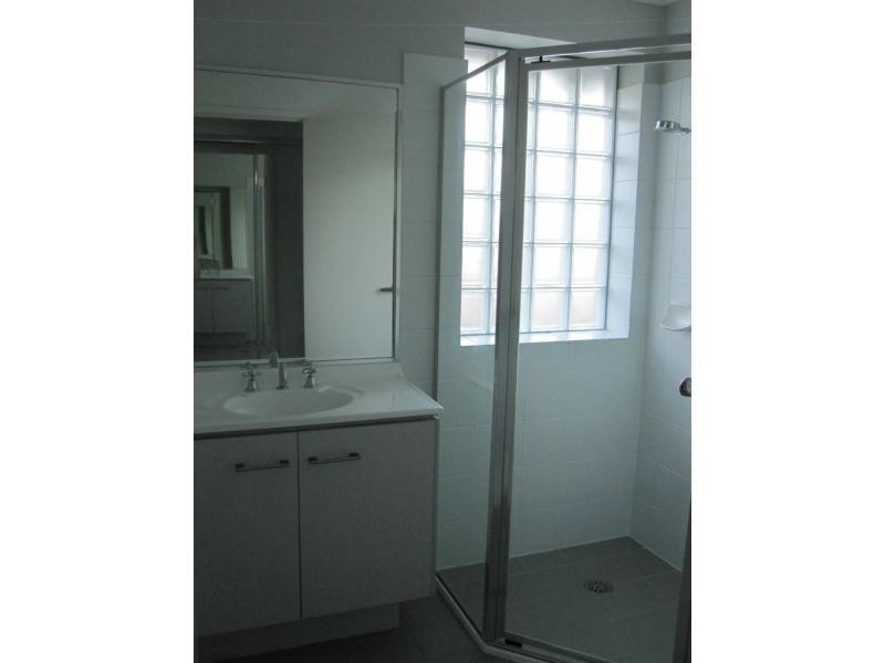 15 Margate Avenue, Mornington Estate, Holsworthy NSW 2173