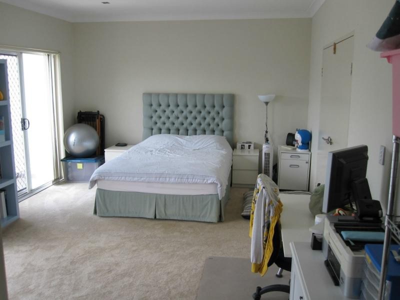 1/714 Forest Road, Peakhurst NSW 2210