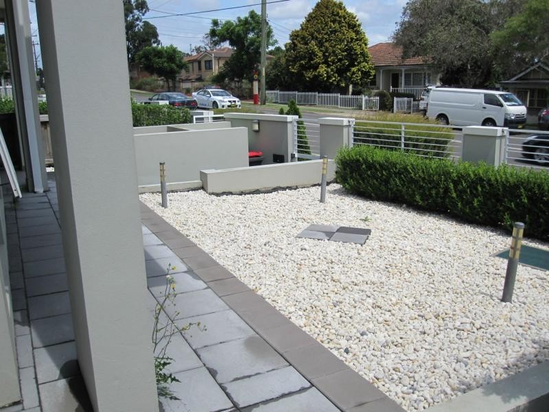 1/714 Forest Road, Peakhurst NSW 2210