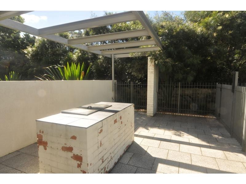 7 Blaxland Avenue, Newington NSW 2127