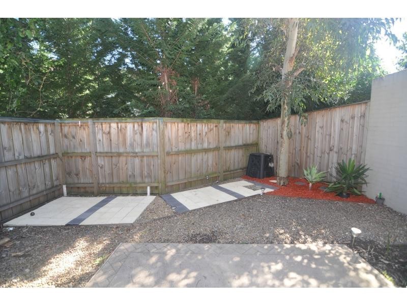 7 The Boulevard , Mornington Estate, Holsworthy NSW 2173