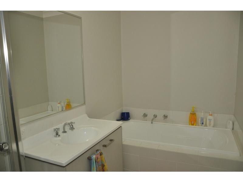 1/31 The Boulevarde , Mornington Estate, Holsworthy NSW 2173