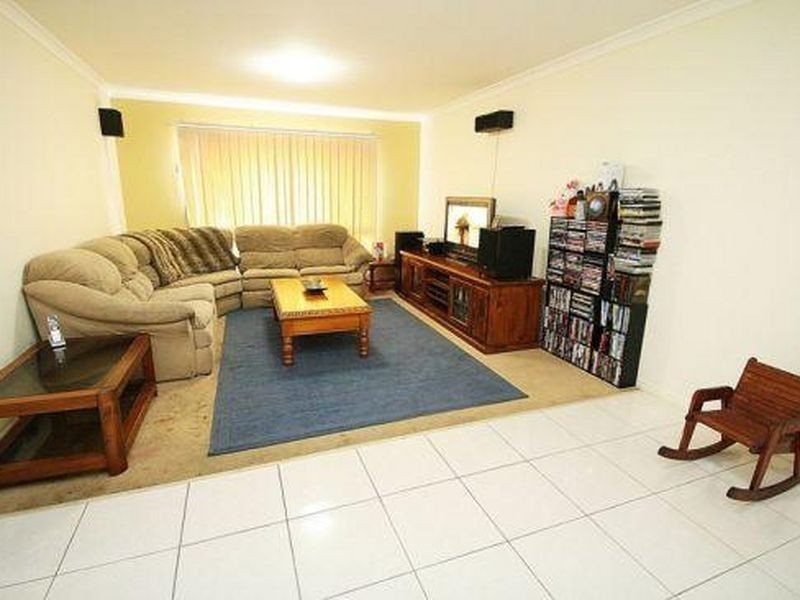 31 Gippsland Place, Calamvale QLD 4116
