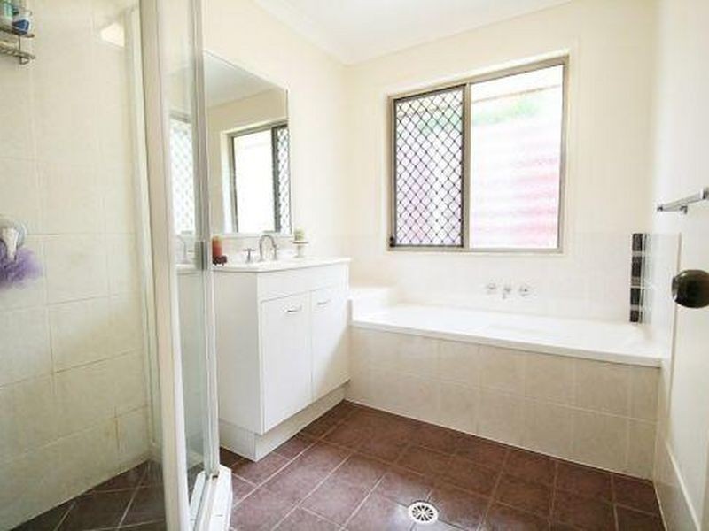 31 Gippsland Place, Calamvale QLD 4116