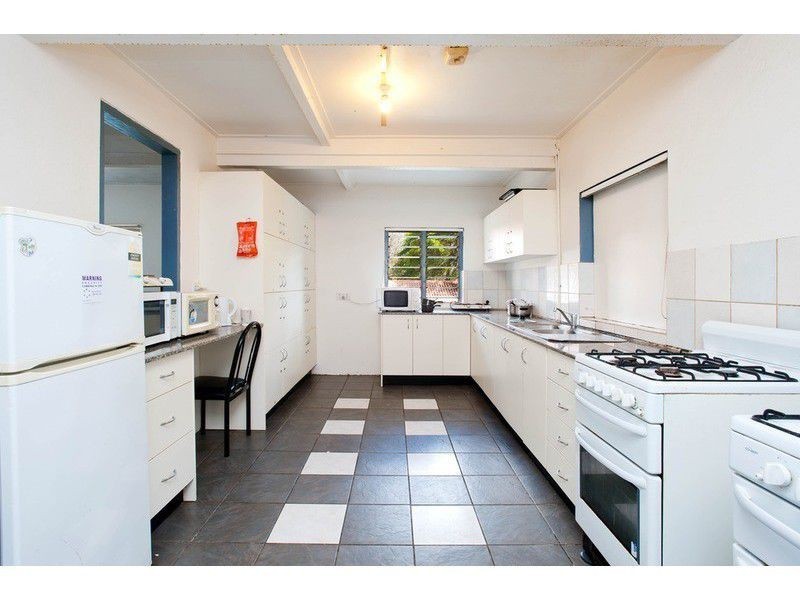 Suite 1/493 Moggil Road, Indooroopilly QLD 4068