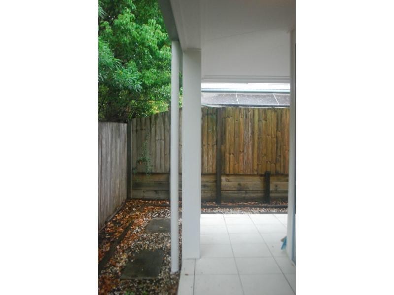 Unit 1/5 Sovereign Street, Indooroopilly QLD 4068