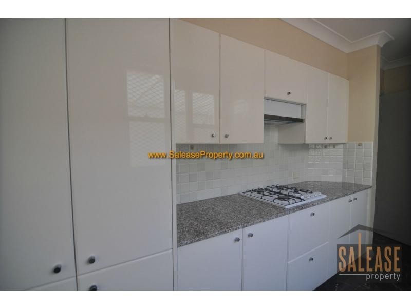 21 Brompton Road, Kensington NSW 2033