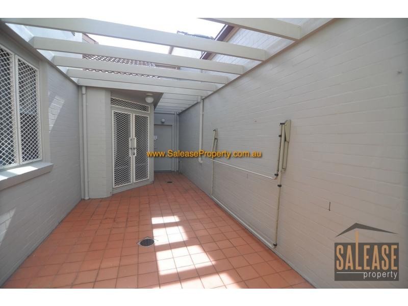 21 Brompton Road, Kensington NSW 2033