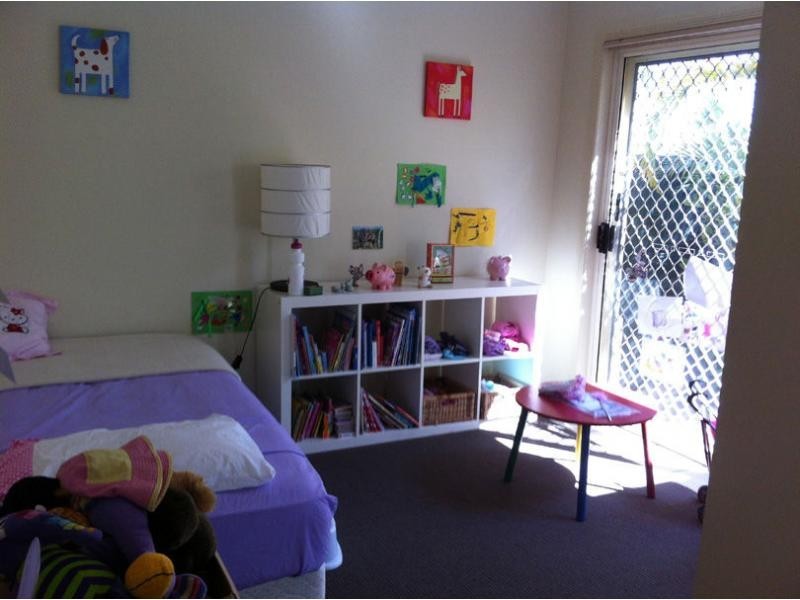 29 Abby Crescent, Ashmore QLD 4214