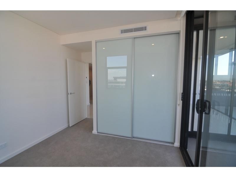 Unit 909/1 Hutchinson Walk, Zetland NSW 2017