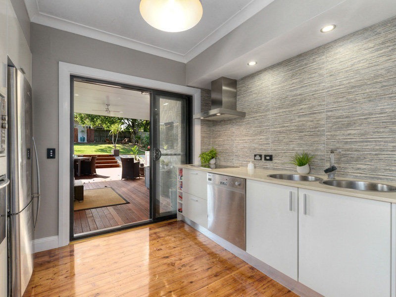 2 view Street, Kedron QLD 4031