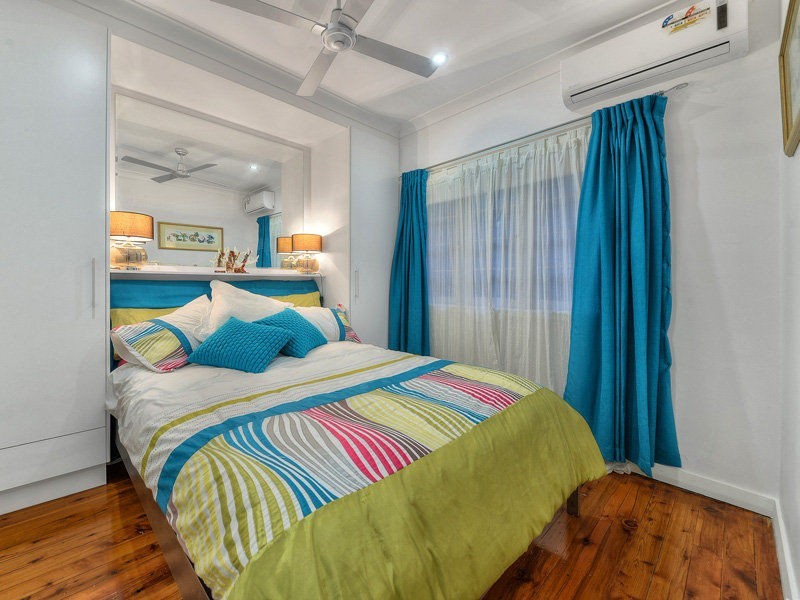 2 view Street, Kedron QLD 4031