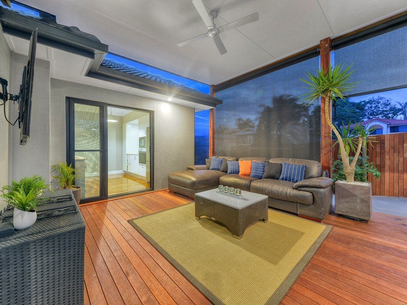 2 view Street, Kedron QLD 4031