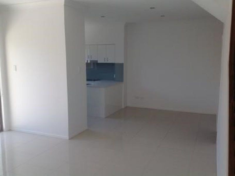 Unit 18/30 Girraween Crescent, Parkinson QLD 4115