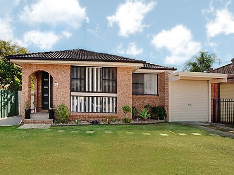 5 Horatio Street, Rosemeadow NSW 2560