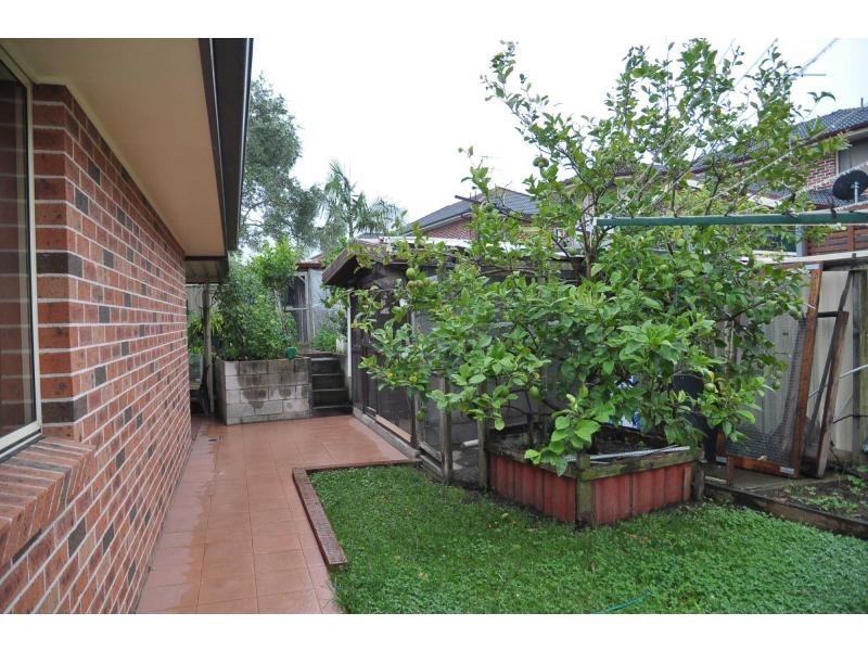 61 Middlehope Street, Bonnyrigg Heights, Bonnyrigg Heights NSW 2177