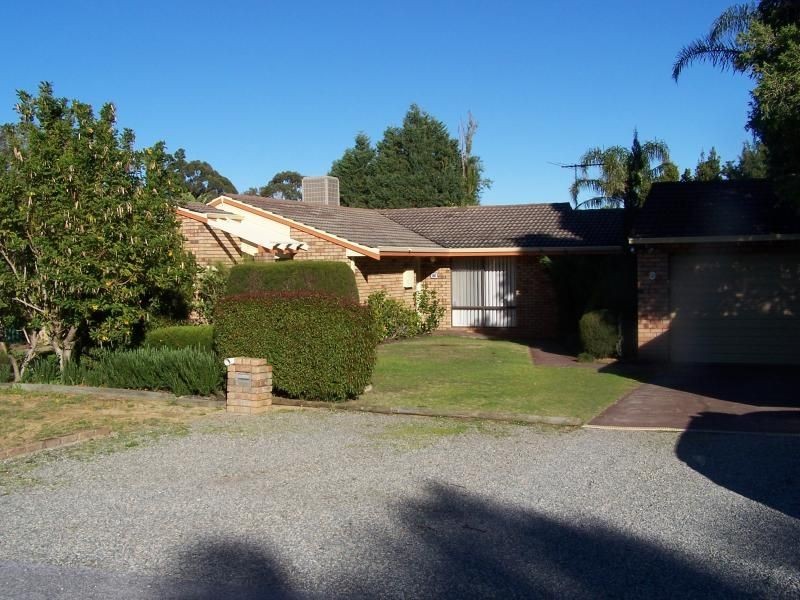 12 Hawk Way, Byford WA 6122