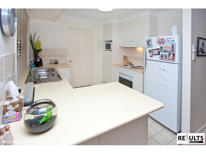 27/90 Oakleaf Street, Eight Mile Plains QLD 4113