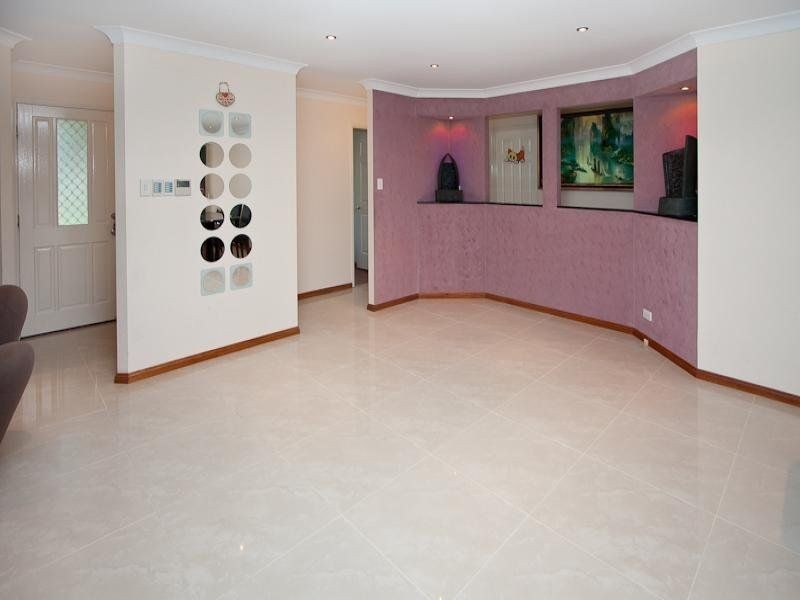 Regents Park QLD 4118