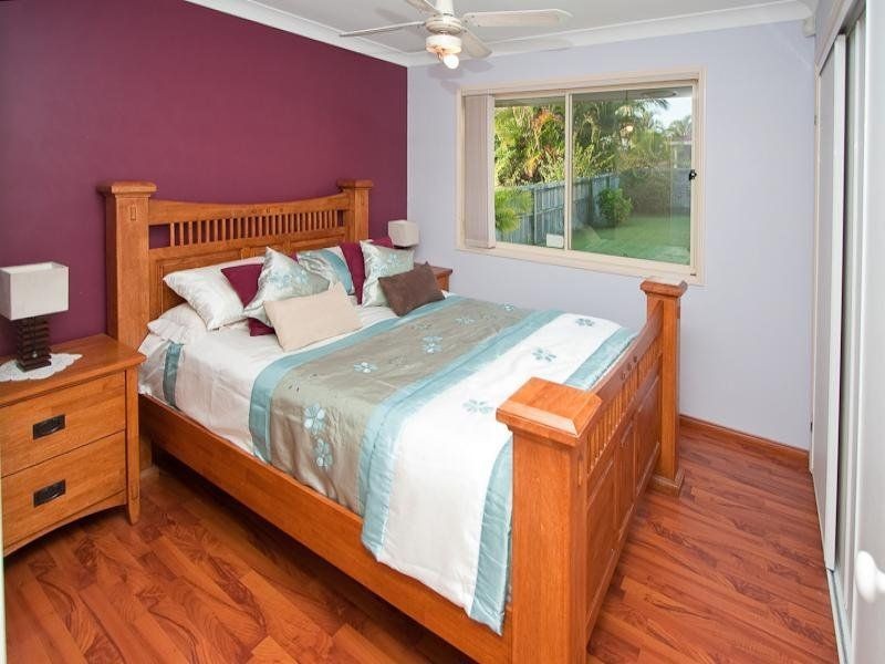 Regents Park QLD 4118