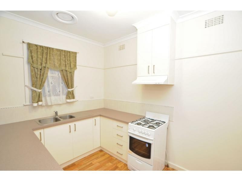 28 Batchelor Crescent, Wangaratta VIC 3677