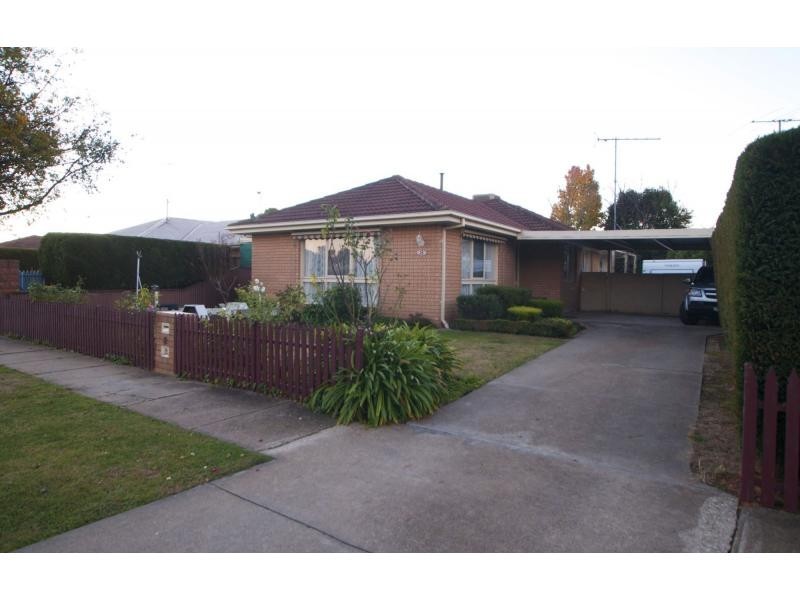 8 Wenhams Lane, Wangaratta VIC 3677