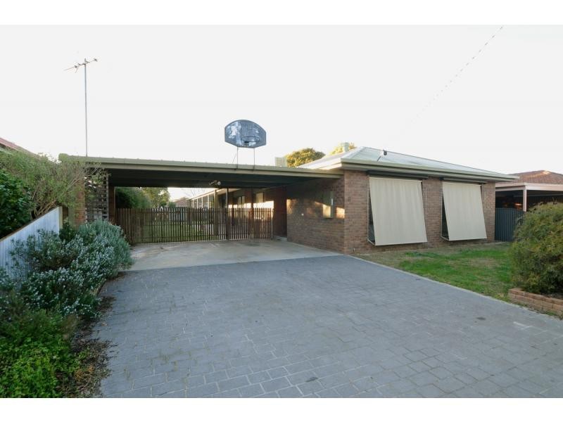 6 Adams Street, Wangaratta VIC 3677