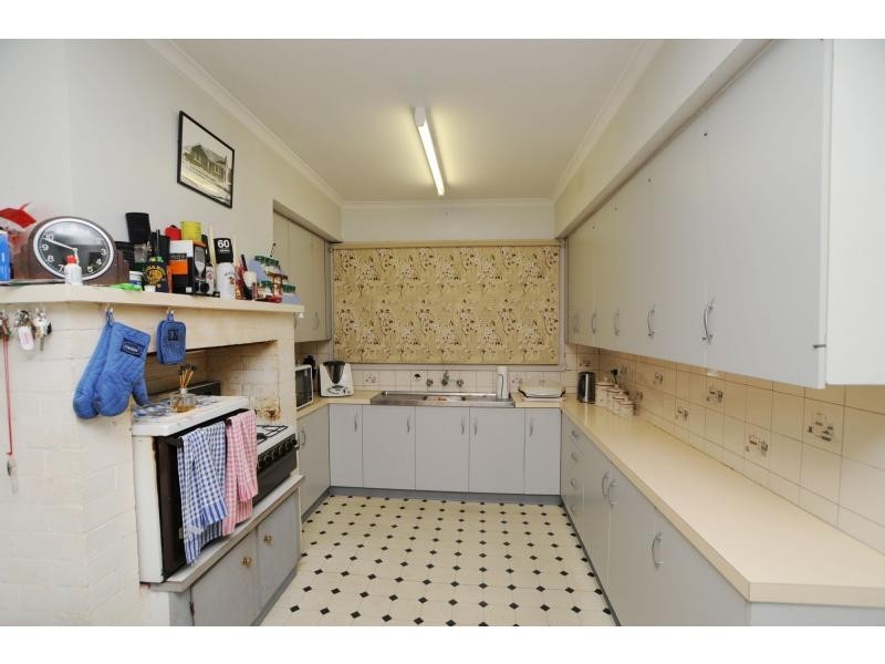 76 Sisley Avenue, Wangaratta VIC 3677