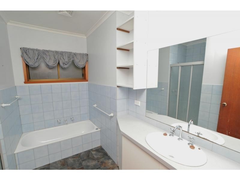 6 Adams Street, Wangaratta VIC 3677