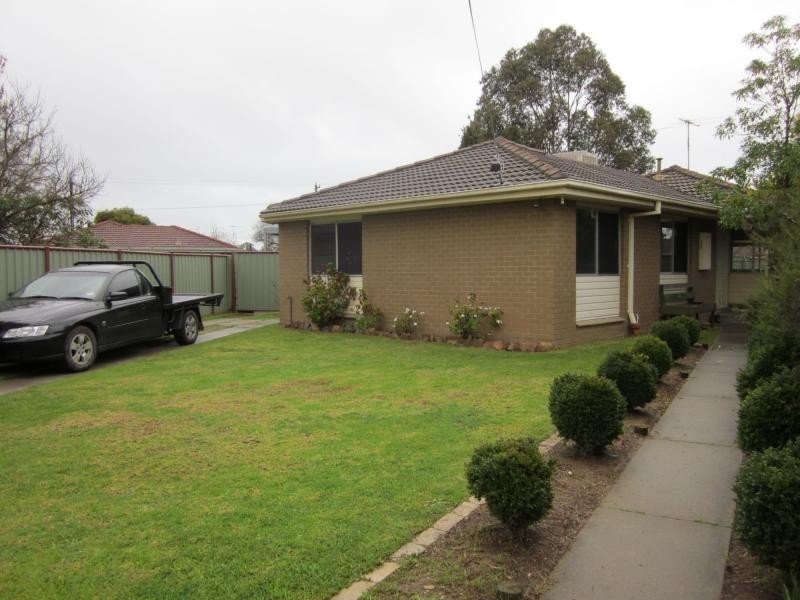 8 Searle Court, Wangaratta VIC 3677