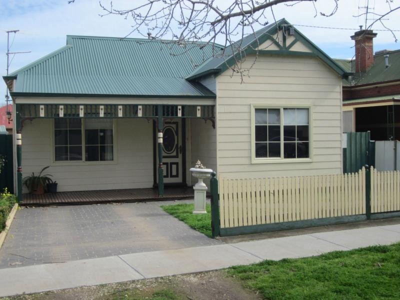 33 Gray Street, Wangaratta VIC 3677