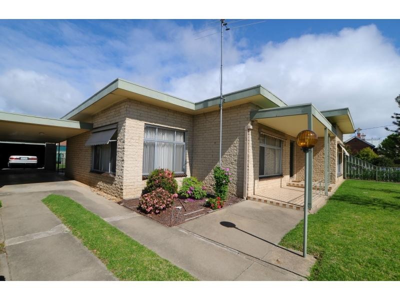 4 Sadler Street, Wangaratta VIC 3677