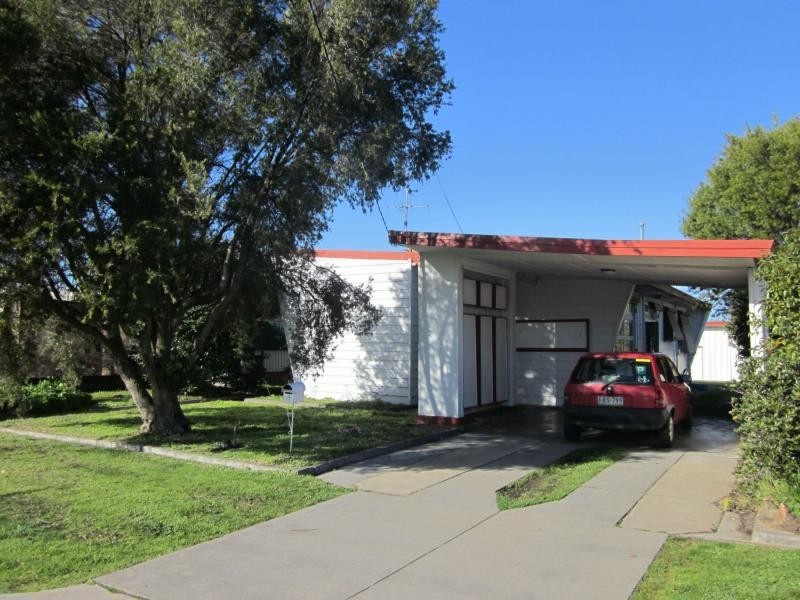 17 Raymond Street, Wangaratta VIC 3677