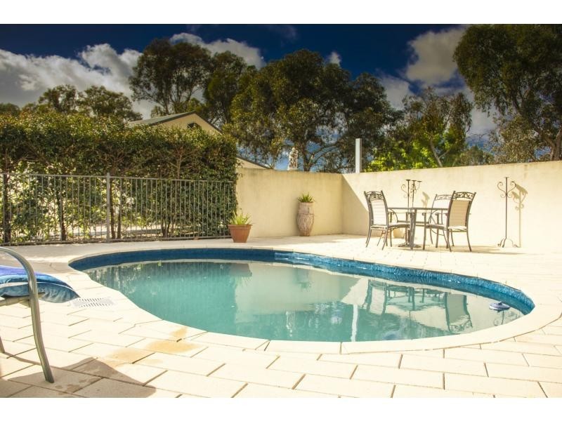 8 Browning Road, Killawarra VIC 3678