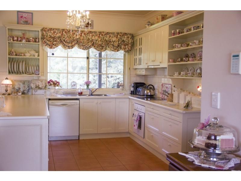 8 Browning Road, Killawarra VIC 3678