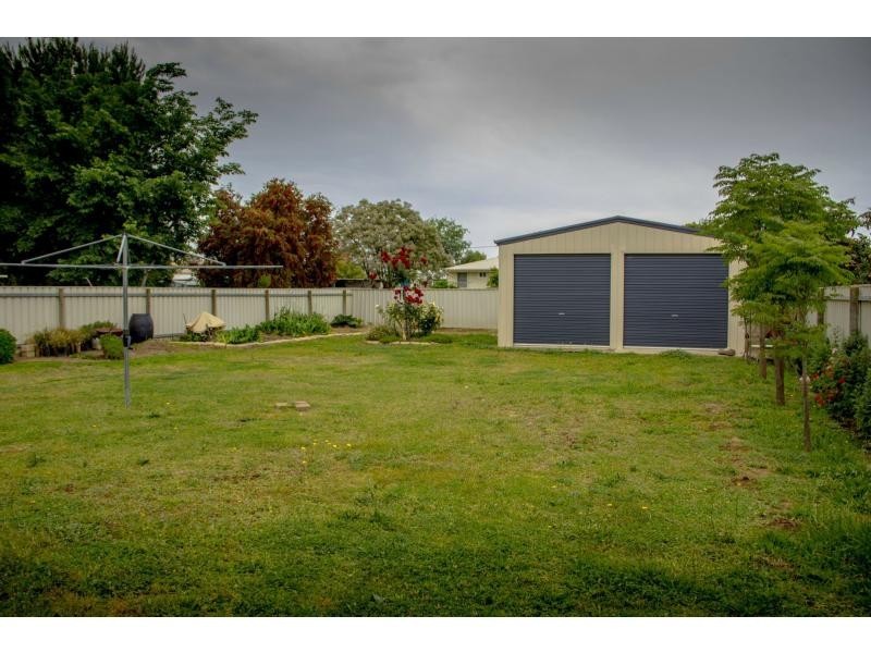 12 Irving Street, Wangaratta VIC 3677