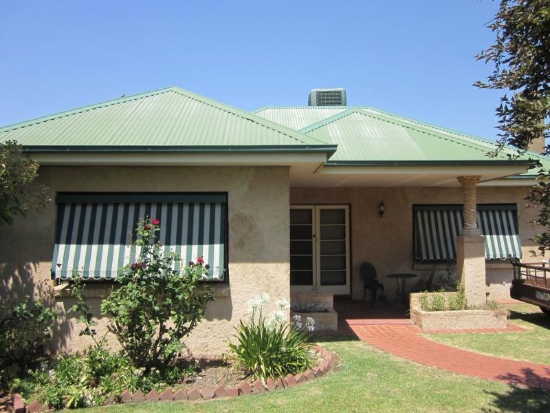 14 Floyd Avenue, Wangaratta VIC 3677