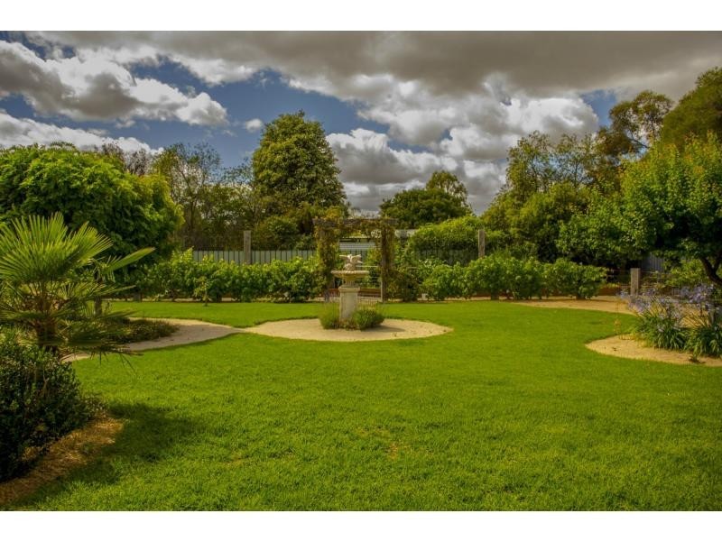 23 College Street, Wangaratta VIC 3677