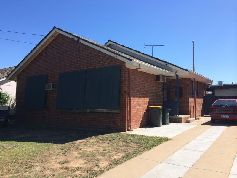 12 Shadforth Street, Wangaratta VIC 3677