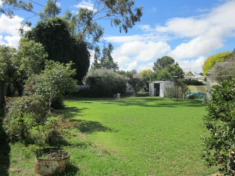 16 Medowra Avenue, Wangaratta VIC 3677