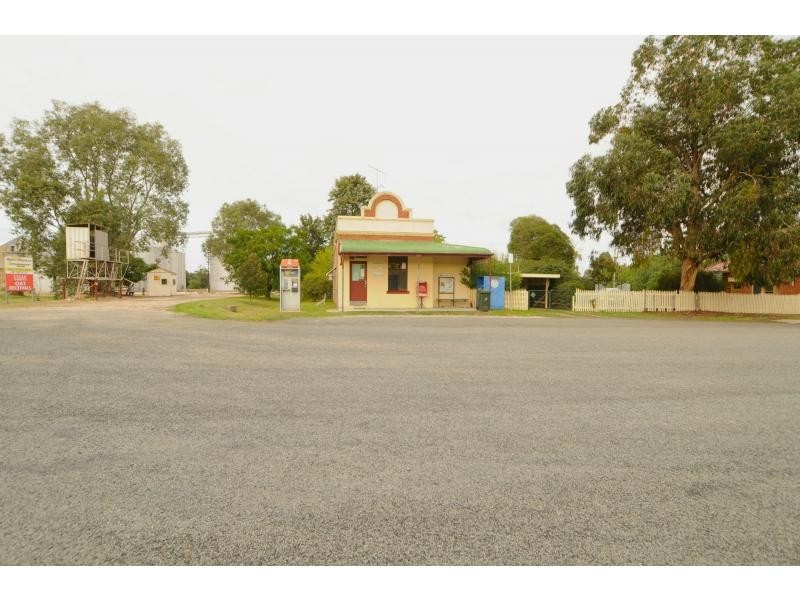 8 Silo Street, Springhurst VIC 3682